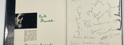15 Suszek Books izsole - fotogrāfijas, autogrāfi, grāmatas, grafika