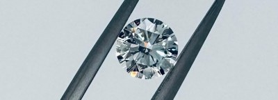 313 LIVE - VÝZNAMNÁ ZBIERKA HODINIEK DIAMANTOV A ŠPERKOV OD SÚKROMNÝCH ZBERATEĽOV