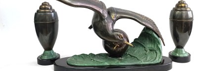56. Aukcja rozmaitości: srebra, platery, porcelana, zegary, memorabilia