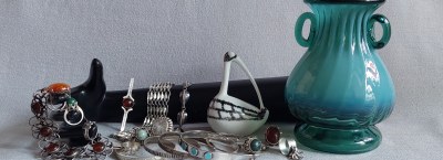 AUKCIA ŠPERKOV A DIZAJNU - SKLO PORCELÁN PRÍBORY