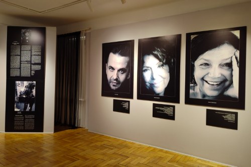 Być jak Czesław Niemen. Fotograficzny pomnik budowany migawką aparatu Artura Krajewskiego
