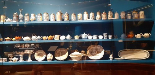 Z gliny i ognia. Fajanse ze zbiorów Muzeum w Gliwicach