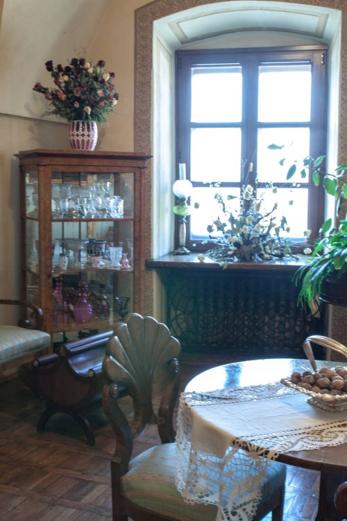 WNĘTRZA PAŁACOWE – MUZEUM DZIEDUSZYCKICH W ZARZECZU
