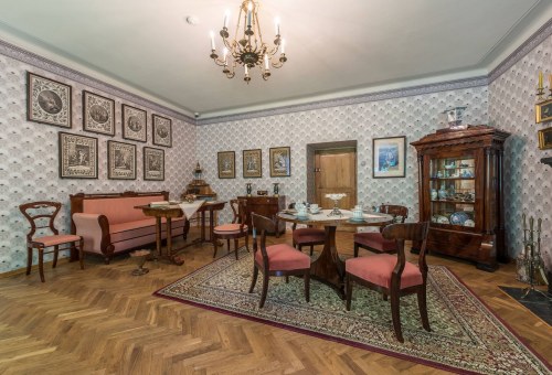 WNĘTRZA PAŁACOWE – MUZEUM DZIEDUSZYCKICH W ZARZECZU