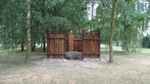 GDY BOGÓW BYŁO WIELU
