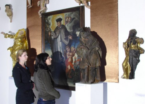 HISTORIE W ZIEMI ZAPISANE