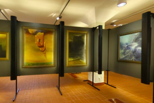 GALERIA ZDZISŁAWA BEKSIŃSKIEGO