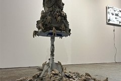 Fragmenty  świata c.d. Wystawa obrazów reliefów Stanislaw Tomalaka
