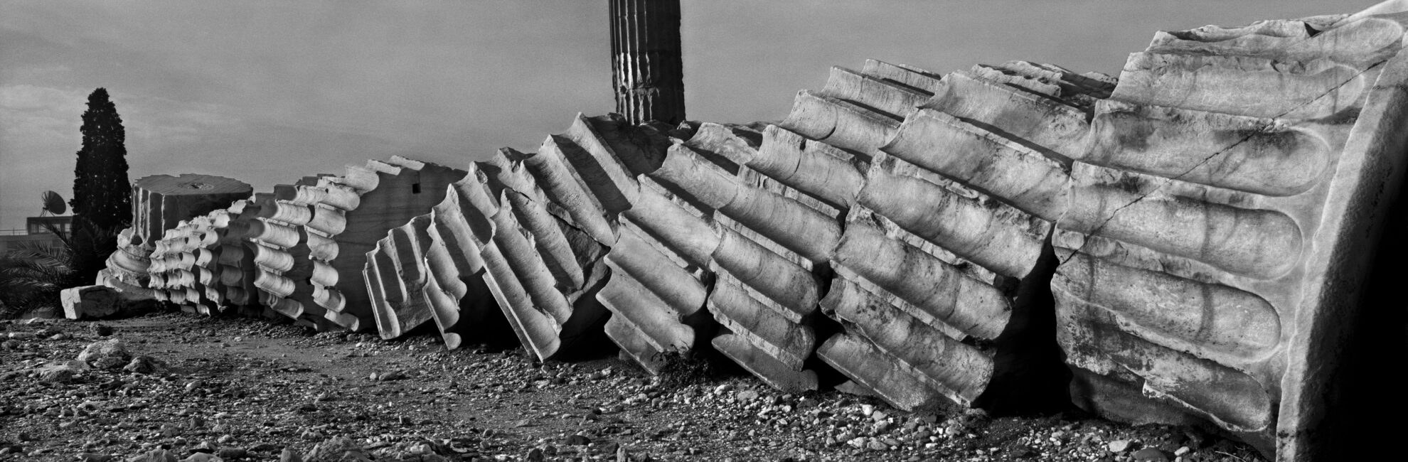 JOSEF KOUDELKA RUINY