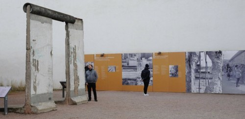 Renate von Mangoldt: Berlin Revisited Leaps in Time, 1972–87 / 2021–23