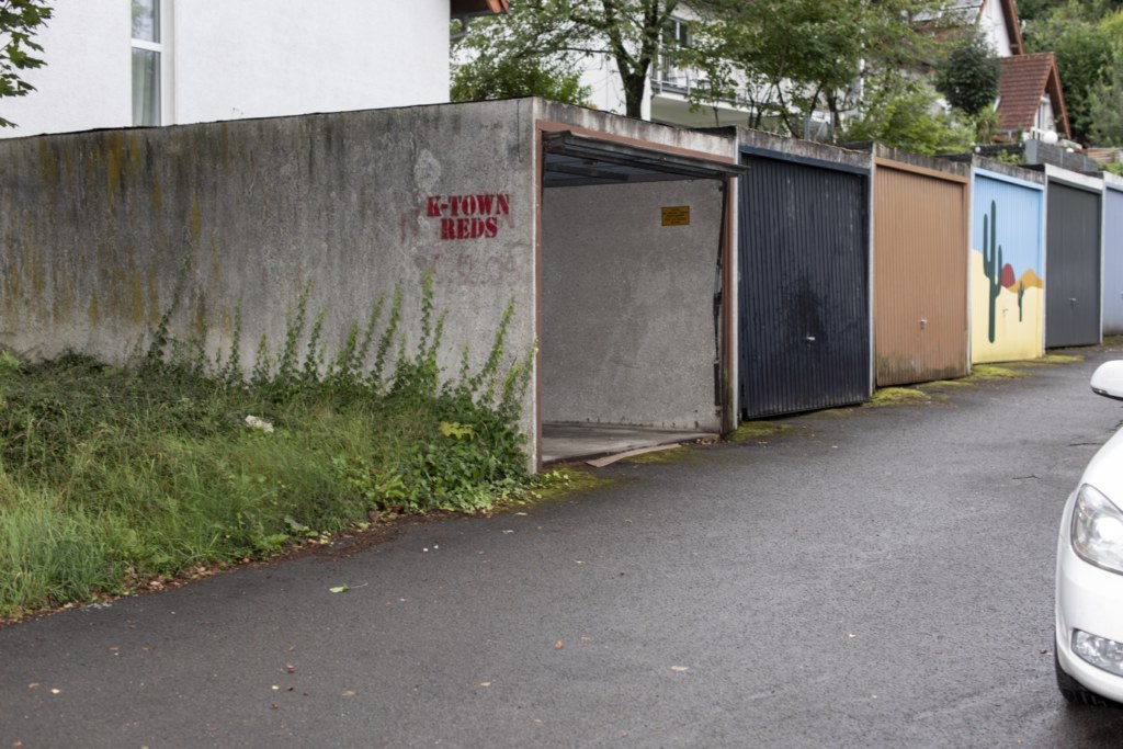 Betze, K-Town, Pfaff
