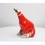 Mariusz Dydo - Żubr XXL model Line Dots Red Helmet WBe Rg, ceramika szkliwiona, malowana naszkliwnie, złocony, 54 x 43 x 33 cm