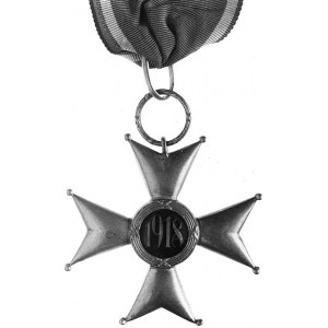 krzyż orderu Polonia Restituta, wzór 1921r., III klasy ...