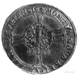 talar 1637, Aw: Orzeł Frankfurcki w kartuszu na tle krz...
