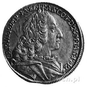 odbitka w srebrze dukata z 1742 roku, Aw: Popiersie Kar...
