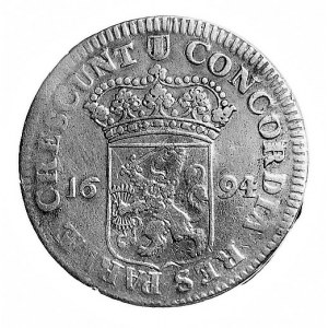 Silver dukat 1694, Holandia, Aw: Rycerz; poniżej tarcza...