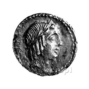 denar- C. Piso L. f. Frugi 67 pne, Aw: Głowa Apolla w d...