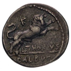 L.Thorius Balbus 105 pne, denar, Aw: Głowa Junony w skó...