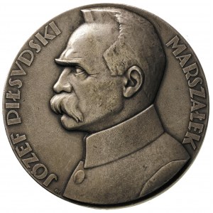 Józef Piłsudski - medal projektu J. Aumillera z okazji ...