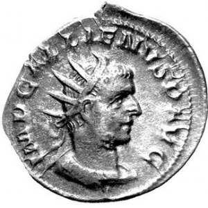 Antoninian, Aw. Popiersie w prawo, głowa w koronie radialnej napisy: IMP GALLIENVS DAVG, Rw. Postać stojąca w lewo,...