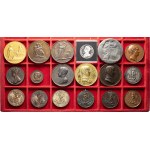 Henri V (1820-1883). Lot of 18 medals.