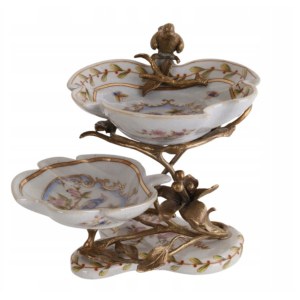 Porcelánový talíř s bronzovými ptáky