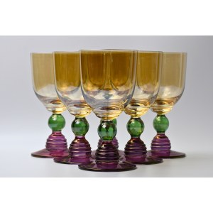 Set mit 6 Weingläsern
