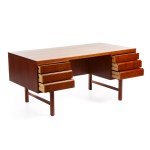 Gunni Omann Denmark, Double-sided desk