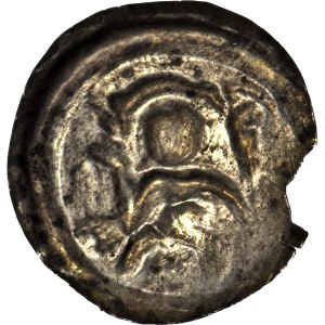 R-, Henry I the Bearded 1201–1238 or Henry II the Pious 1238–1241, Rataj bracteate, Figure, R3