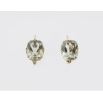 Earrings with amethysts