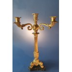 Pair of Empire candlesticks. Gilded bronze. First half of the 19th century. Slight chipping on the marble base.