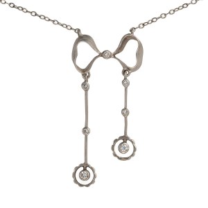 Halskette aus Weißgold mit Diamanten (0,17 ct)
