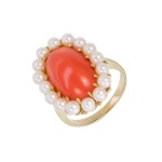 Gold ring with natural coral and natural pearls