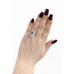 Gold ring with a natural aquamarine and natural diamonds