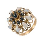 Gold ring with 1.80 ct of natural sapphires and 2.00 ct of natural opals
