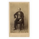 Riga, photo by R. Borchardt, man in a chair (041)