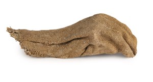 Magdalena Abakanowicz (1930 Falenty pod Warszawą - 2017 Warszawa), Dłoń, 2009