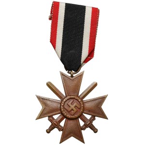 Niemcy, Krzyż Zasługi Wojennej z Mieczami KVK kl.II