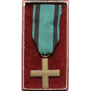 PRL, Krzyż Partyzancki