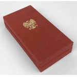 1564