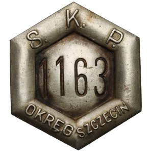 1581