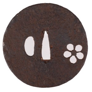 Železná tsuba školy Tosho, 17. storočie, Japonsko, Sakura