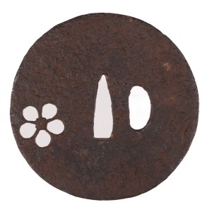 Železná tsuba školy Tosho, 17. storočie, Japonsko, Sakura
