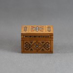 Hutsul card box. Hutsul region, early 20th century.