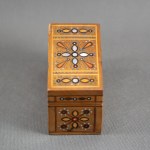 Hutsul card box. Hutsul region, early 20th century.
