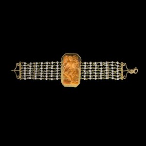 18-karat yellow gold bracelet with beads
