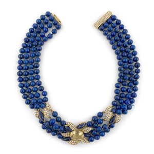 Four-strand necklace made of lapis lazuli beads