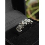 Ring with 5 lab-grown diamonds, 2.92 ct, Very High Clarity (VVS-VS)
