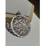 Gold Pendant, 2.65 ct natural diamonds of very high clarity (VVS-VS), 11.85 grams