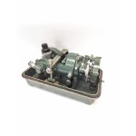 Niwelator WATTS z lat 1950 z oryginalnym pudłem